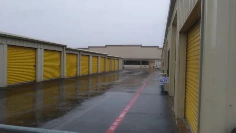 storage units league city tx